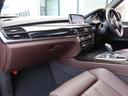 ●LEDヘッドライト:ハロゲンの数倍の明るさを誇る高寿命LEDヘッドライトで、安全運転を支える良好な視界を!