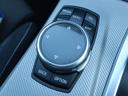 ●iDrive『こちらのコントローラーでナビゲーションやオーディオ、お車の設定などを行うことができます!』