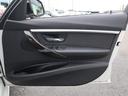 ●運転席側ドアパネルの使用感:擦れ・キズも少なく、ご覧の通りきれいな状態を維持しております。また、室内クリーニング・コーティングもご用命いただけます。