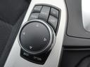 ●iDrive『こちらのコントローラーでナビゲーションやオーディオ、お車の設定などを行うことができます!』