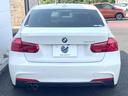 ３２０ｉ　Ｍスポーツ　サンルーフ　純正ナビ　リアビューカメラ　アクティブクルーズコントロール　ブラインドスポットアシスト　パワーシート　シートヒーター　純正１８インチアルミホイール　Ｍスポーツサスペンション　ＥＴＣ　禁煙車（16枚目）