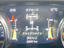 サハラ　黒革　ＡｐｐｌｅＣａｒＰｌａｙ　純正ナビＴＶ　バックカメラ　アダプティブクルーズコントロール　シートヒーター　ステアリングヒーター　純正１８インチＡＷ　ＬＥＤヘッドランプ　ＥＴＣ　禁煙車（32枚目）
