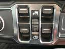 サハラ　黒革　ＡｐｐｌｅＣａｒＰｌａｙ　純正ナビＴＶ　バックカメラ　アダプティブクルーズコントロール　シートヒーター　ステアリングヒーター　純正１８インチＡＷ　ＬＥＤヘッドランプ　ＥＴＣ　禁煙車（57枚目）