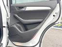 ２．０ＴＦＳＩクワトロ　２０１６ＭＹ　パワーバックドア　純正ナビＴＶ　バックカメラ　ハーフレザー　純正１９インチ５本スポークＡＷ　クルーズコントロール　パワーシート　専用スポーツサスペンション　ＨＩＤヘッド　ＥＴＣ　禁煙車（50枚目）