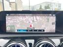●ベンツ純正ナビ:一体感のあるナビは、高級感ある車内を演出してくれます。オーディオ機能も充実しておりますので、運転もより楽しめます♪