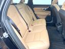 ●後部座席も気になるようなキズ・汚れやへたり等、大きなダメージはなく、良好な状態です。