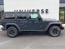 ルビコンハードロック　特別仕様車　「ＲＵＢＩＣＯＮ」刺繍入り赤革シート　ｃａｒｒｏｚｚｅｒｉａ製ナビ　フルセグ　バックカメラ　前席シートヒーター　クルーズコントロール　純正１７インチアルミホイール　ＥＴＣ　禁煙（21枚目）