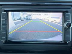 ●バックカメラ：便利な【バックカメラ】で安全確認もできます。駐車が苦手な方にもオススメな便利機能です。 7