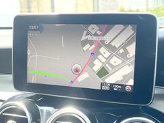 ●ＢＭＷ純正ナビ：一体感のあるナビは、高級感ある車内を演出してくれます。Ｂｌｕｅｔｏｏｔｈ再生などオーディオ機能も充実しておりますので、運転もより楽しめます♪ 4
