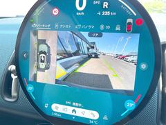 ●パノラミックビューモニター：専用のカメラにより、上から見下ろしたような視点で３６０度クルマの周囲を確認することができます☆死角部分も確認しやすく、狭い場所での切り返しや駐車もスムーズに行えます。 6