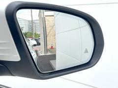 ●ブラインドアシストセンサー：視角からの車を感知し、ドライバーが車線変更を行う際に、警告音と共に注意を促してくれる安全支援機能です！ 7