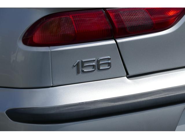 アルファ156 2.5 V6 24V 右H 6MT シルバー(14枚目)