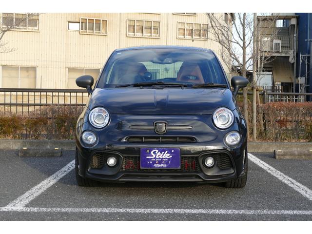 アバルト５９５ コンペティツィオーネ　右Ｈ　５ＭＴ　黒（2枚目）