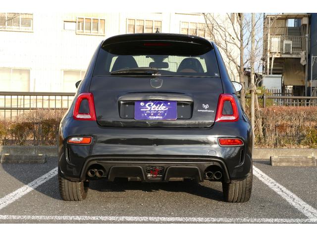 アバルト５９５ コンペティツィオーネ　右Ｈ　５ＭＴ　黒（5枚目）