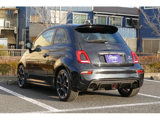 アバルト５９５ コンペティツィオーネ　右Ｈ　５ＭＴ　黒（6枚目）