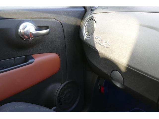 アバルト５９５ コンペティツィオーネ　右Ｈ　５ＭＴ　黒（30枚目）