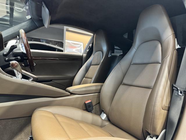 911 911ターボ 2017年モデル 右H 認定中古車保証付 フロントリフトシステム TVチューナー エントリー&ドライブ 電動格納ミラー シートヒーター マホガニーインテリア マホガニーマルチファンクションステアリング(9枚目)