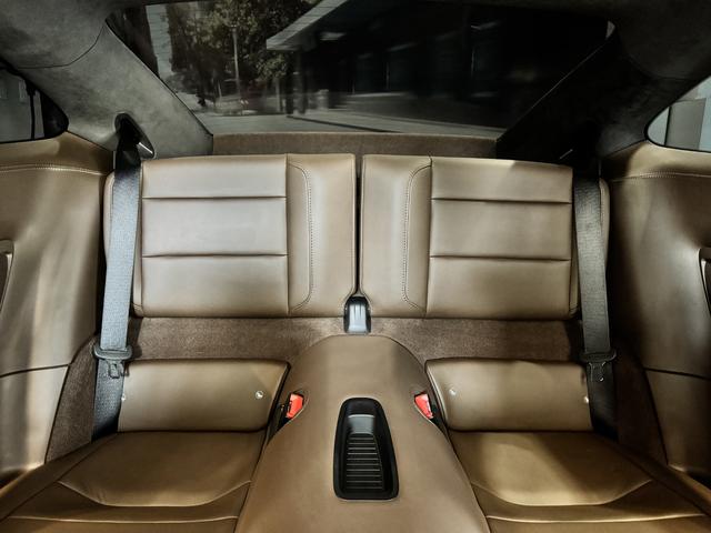 911 911ターボ 2017年モデル 右H 認定中古車保証付 フロントリフトシステム TVチューナー エントリー&ドライブ 電動格納ミラー シートヒーター マホガニーインテリア マホガニーマルチファンクションステアリング(11枚目)