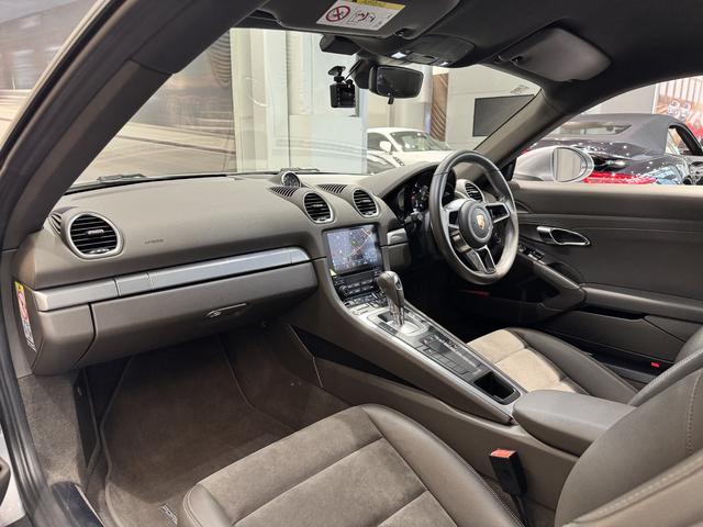 718ケイマン 718ケイマン 2018年モデル 右H 認定中古車保証付 スポーツクロノ PDLS付ティンテッドバイキセノンヘッドライト エントリー&ドライブ パークアシスト+リアカメラ パワーステアリングプラス シートヒーター(10枚目)