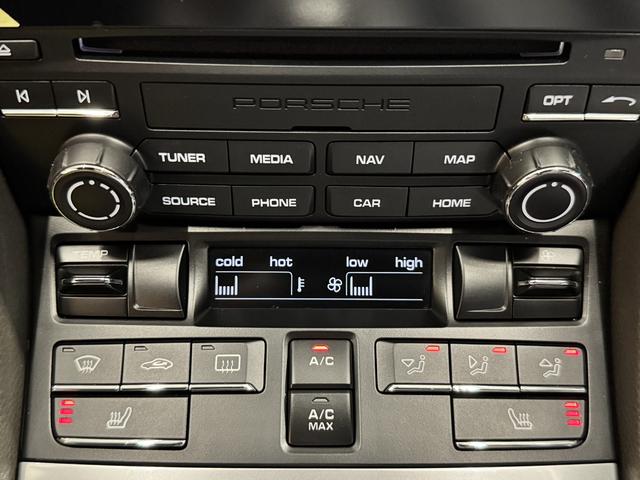 718ケイマン 718ケイマン 2018年モデル 右H 認定中古車保証付 スポーツクロノ PDLS付ティンテッドバイキセノンヘッドライト エントリー&ドライブ パークアシスト+リアカメラ パワーステアリングプラス シートヒーター(15枚目)