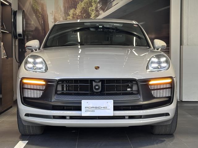 マカン マカンＧＴＳ　２０２３年モデル　右Ｈ　認定中古車保証付　ＧＴＳインテリア　１８ｗａｙ電動調節アダプティブスポーツシート　ＢＯＳＥサウンド　レーンキーピングアシスト　ティンテッドＬＥＤヘッドライト／ＰＤＬＳプラス（2枚目）