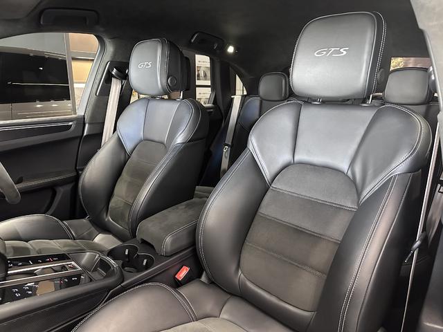 マカン マカンＧＴＳ　２０２３年モデル　右Ｈ　認定中古車保証付　ＧＴＳインテリア　１８ｗａｙ電動調節アダプティブスポーツシート　ＢＯＳＥサウンド　レーンキーピングアシスト　ティンテッドＬＥＤヘッドライト／ＰＤＬＳプラス（9枚目）