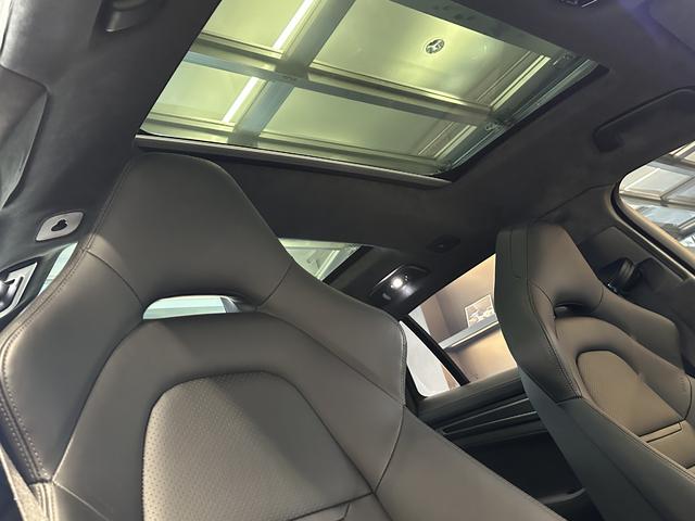 パナメーラ ＧＴＳスポーツツーリスモ　２０１９年モデル　右Ｈ　認定中古車保証付　パノラマルーフ　ＰＤＣＣ　ソフトクローズ　ＬＥＤマトリックスヘッドライト　ヘッドアップディスプレイ　レーンチェンジ　リアアクスル　トラフィックジャムアシスト（16枚目）