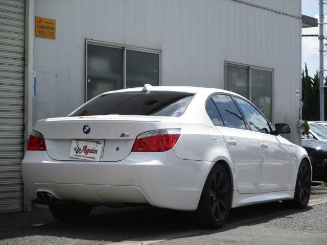 525i Mスポーツリミテッド 黒本革シート サンルーフ(15枚目)