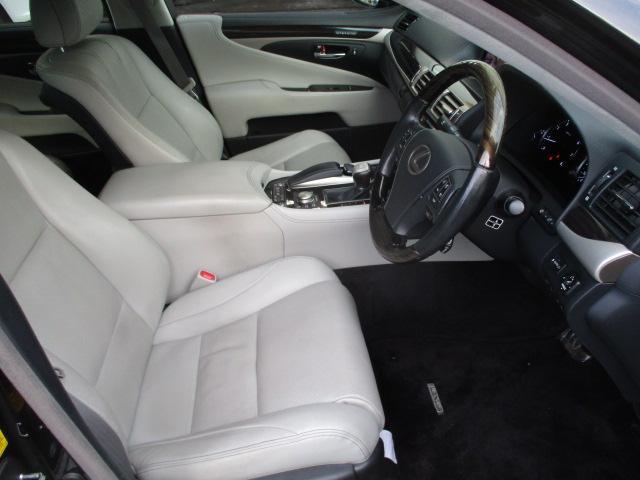 LS460 バージョンL 黒革BSMブランドスポットモニター 禁煙オートトランク エアロ地デジSDナビBカメラ全席パワーシート全席シートエアコンスマートキー(11枚目)
