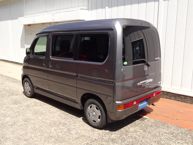 バモスホビオプロ プロ　４ＷＤ　５ＭＴ　２オーナー　禁煙車　５ＭＴ　ＡＣ　ＰＷ　キーレスエントリー　レザーステアリング　ＣＤ／ＵＳＢチューナー　ＥＴＣ　フォグランプ　リアヒーター　ドアバイザー　ＨＩＤ　５面フィルム（13枚目）