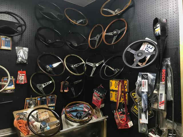 ビートル オーバル 空冷VW 1957年式 TYPE-1 OVAL 純正ステアリング 純正ホイール&キャップ  ファイヤストーンホワイトリボン 純正ボディモール  純正バンパー  純正リアクオーターポップアップウインドウ(35枚目)