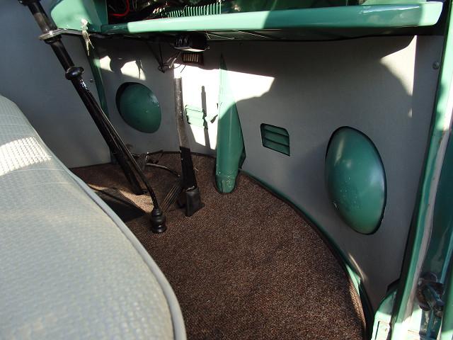 タイプII 　フロントサファリウインドウ　　サイドキャンパーウインドウ　　　ストックハイト　　純正ホイール　ホワイトリボンタイヤ（15枚目）