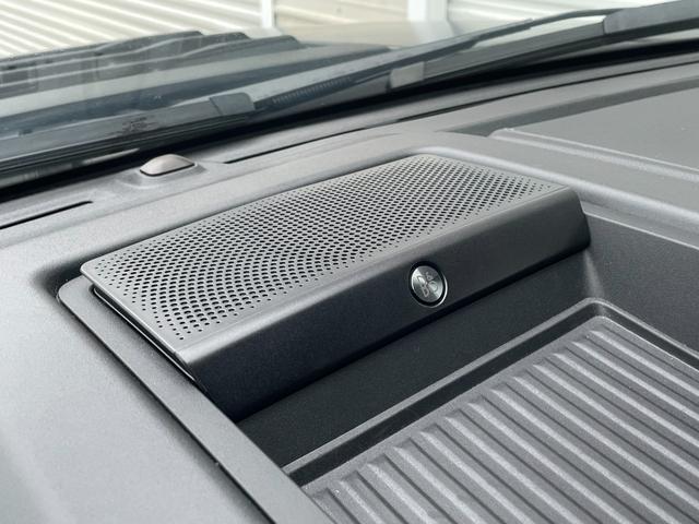 ラプター 802A 450馬力 パノラマルーフ 新並 10速AT BangOlufsenオーディオ 全周囲カメラ シートヒータ&クーラー FOX製ハイパフォーマンスレーシングショック スプレーインベッドライナー トレーラーバックアップシステム(23枚目)