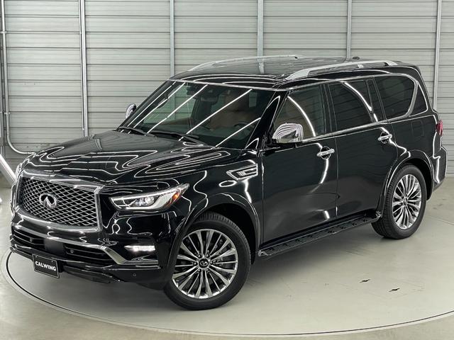 ＱＸ８０ プロアクティブ　日本国内生産　新並　１オナ　Ｖ８　４００馬力　サドルブラウンレザー　フロントツインモニター　サンルーフ　後席専用デュアルモニター　シートヒーター＆クーラー　アップルカープレイ　ステアリングヒーター　パワーリフトゲート　ＢＯＳＥ１７スピーカー（6枚目）