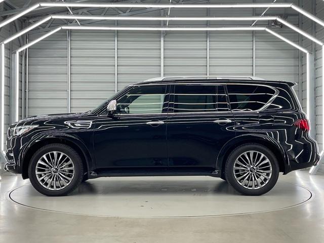 ＱＸ８０ プロアクティブ　日本国内生産　新並　１オナ　Ｖ８　４００馬力　サドルブラウンレザー　フロントツインモニター　サンルーフ　後席専用デュアルモニター　シートヒーター＆クーラー　アップルカープレイ　ステアリングヒーター　パワーリフトゲート　ＢＯＳＥ１７スピーカー（17枚目）