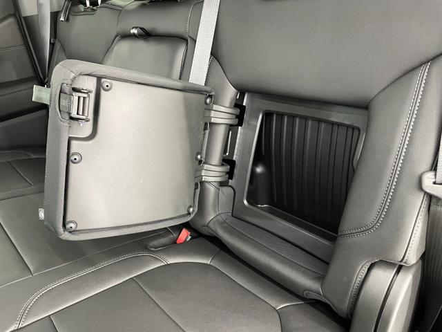シボレーシルバラード ＬＴトレイルボス　新並　１オナ　サンルーフ　３５５馬力　ＲＡＮＣＨＯ製オフロードサスペンション　マルチフレックステールゲート　三分割トノカバー　ＢＯＳＥ７スピーカー　スプレーオンベッドライナー　ワイヤレスアップルカープレイ　トレーラーブレーキコントローラー（36枚目）