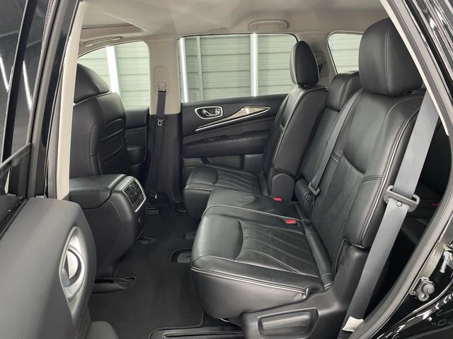 ＪＸ３５ 新並　１オナ　７人乗り　プレミアムＰＫＧ　サンルーフ　カロッツェリアナビ　地デジ　３６０°カメラ　ＢＯＳＥ１３スピーカー　８ｗａｙ運転席パワーシート　シートヒーター　パワーリフトゲート　重ね和紙インテリアトリム　自社輸入新車販売　フルフラットサードシート（33枚目）