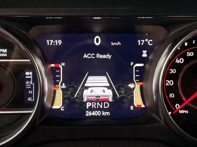 ジープ・ラングラーアンリミテッド ルビコン３９２　Ｖ８　新並　電動サイドステップ　純正可変マフラー　スカイトップ　全国保証付　ＦＯＸアルミダンパー　２インチリフトアップ　アダプティブクルーズコントロール　アップルカープレイ　トレーラートウＰＫＧ　シートヒーター　ステアリングヒーター（38枚目）