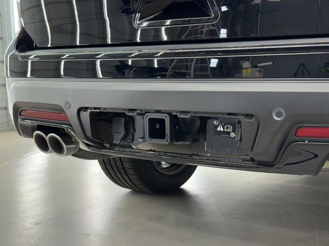 エクスプローラー スポーツ 新並 1オナ セカンドベンチシート 7人乗り 電動サードシート パノラマルーフ 後席専用モニター アップルカープレイ アダプティブクルーズコントロール 専用チューンドサスペンション シートヒーター&クーラー SONY12スピーカー(16枚目)