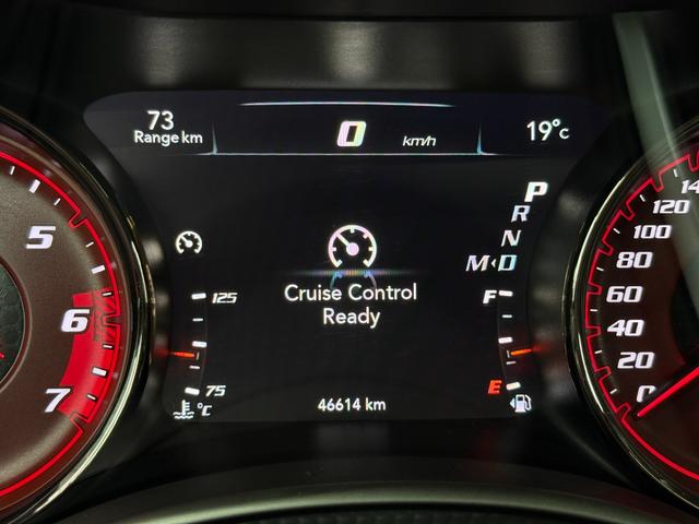 ダッジ・チャージャー ＳＲＴヘルキャット　新並　１オナ　７０７馬力　サンルーフ　ハーマンカードン１９スピーカー　アップルカープレイ　ブレンボブレーキ　ローンチコントロール　シートヒーター＆クーラー　レッドシートベルト　ブラックラグナレザー　ステアリングヒーター（32枚目）