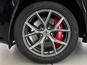 ＳＲＴ８　社外１３．６インチモニター　パノラマルーフ　ハーマンカードン１９スピーカー　アップルカープレイ　後席専用モニター　シートヒーター＆クーラー　アダプティブクルーズコントロール　カーボンインテリアパネル　ブレンボブレーキ　ステアリングヒーター（18枚目）