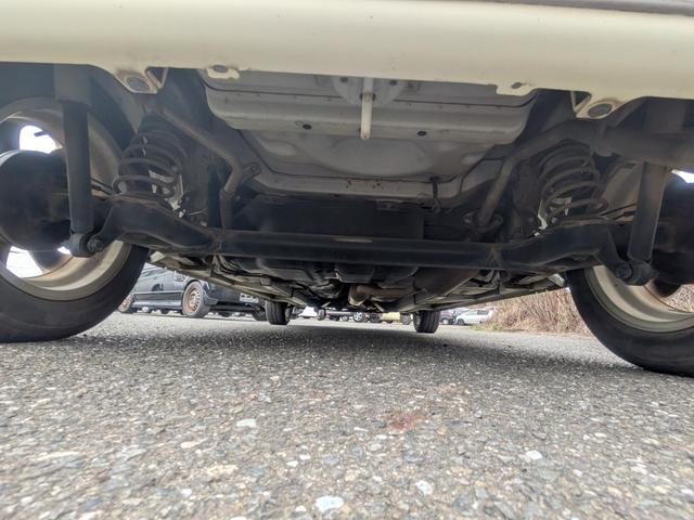 ミラジーノ プレミアムＬ　ＤＶＤ再生可能　パワーウインドウ　盗難防止装置　パワーステアリング　禁煙車　キーレスキー　運転席エアバック　ＳＤナビ　ＡＢＳ　ダブルエアバッグ　ワンセグ　記録簿　電格ドアミラー　ＡＣ（11枚目）