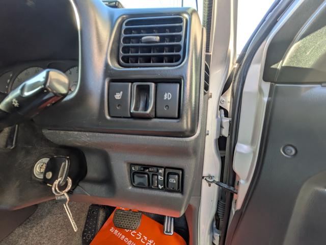 シートヒーター　スイッチ