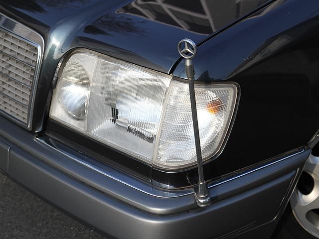 Ｅクラス Ｅ２８０　リミテッド　Ｗ１２４／キセノンＨＩＤ／天張り新品張替え済み／外装仕上げ済み／パワーシート／サンルーフ／１５ＡＷ／（16枚目）