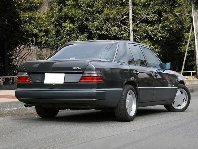 エッティンガー　Ｗ１２４／ＥＴＣ／サンルーフ／外装仕上げ済み／４人乗り／(2枚目)