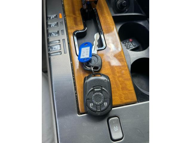 キャデラックＸＬＲ スターブラック　リミテッドエディション　正規輸入車／日本３台のみ限定車／世界で２５０台／スターブラックリミテッドエディション／色替え／（32枚目）