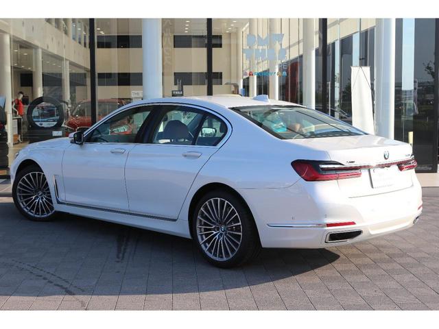 740d xDrive ラグジュアリー(16枚目)