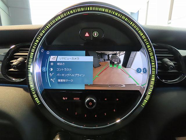 ＭＩＮＩ クーパーＤ　クラシック・トリム　ＡＰＰ　Ｍサーバー　マルチディスプレイ　ＥＴＣルームミラー　ドライブアシスト　ドライブモード　シートヒーター　前後コナーセンサー　リアカメラ　ＵＪテールレンズ　１６インチビクトリースポーク　認定中古車（13枚目）
