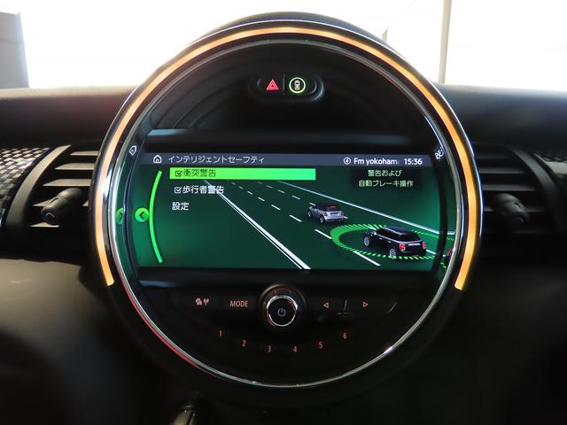ＭＩＮＩ クーパーＳ　クラシック・トリム　純正ＨＤＤナビ　Ｍサーバー　ＳＯＳコール　ドライブアシスト　ドライブモード　前後コナーセンサー　リアカメラ　ＵＪテールレンズ　１７インチ純正アルミ　２年保証　認定中古車（15枚目）