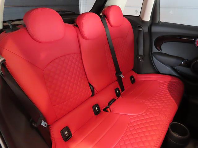 ＭＩＮＩ クーパーＳ　クラシック・トリム　純正ＨＤＤナビ　Ｍサーバー　ＳＯＳコール　ドライブアシスト　ドライブモード　前後コナーセンサー　リアカメラ　ＵＪテールレンズ　１７インチ純正アルミ　２年保証　認定中古車（21枚目）